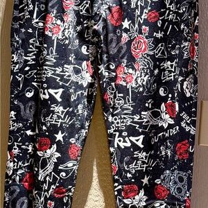 Fresh Prince of Bel-Air Jogger Pants XL Black White Red Roses Skull NWT